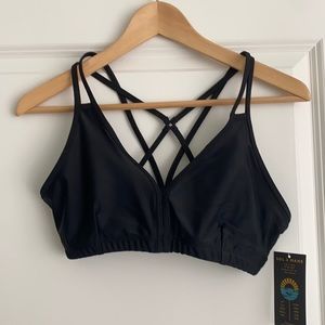 Black sports bra NWT
